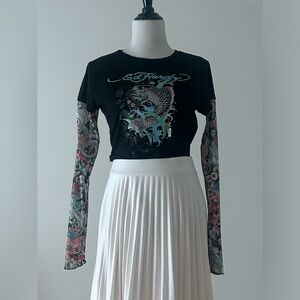Ed Hardy snug XL may fit L or M Black Long Sleeve tattoo sleeve Graphic Top